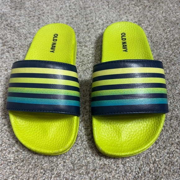 Old Navy Gender-Neutral Faux-Leather Striped Logo-Graphic Slides For Kids 10/11 - Picture 1 of 3